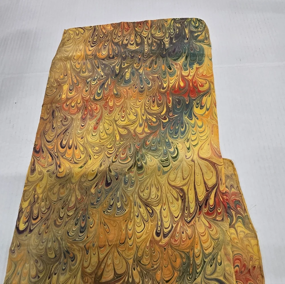 Uno‎ Alla Volta Silk Scarf